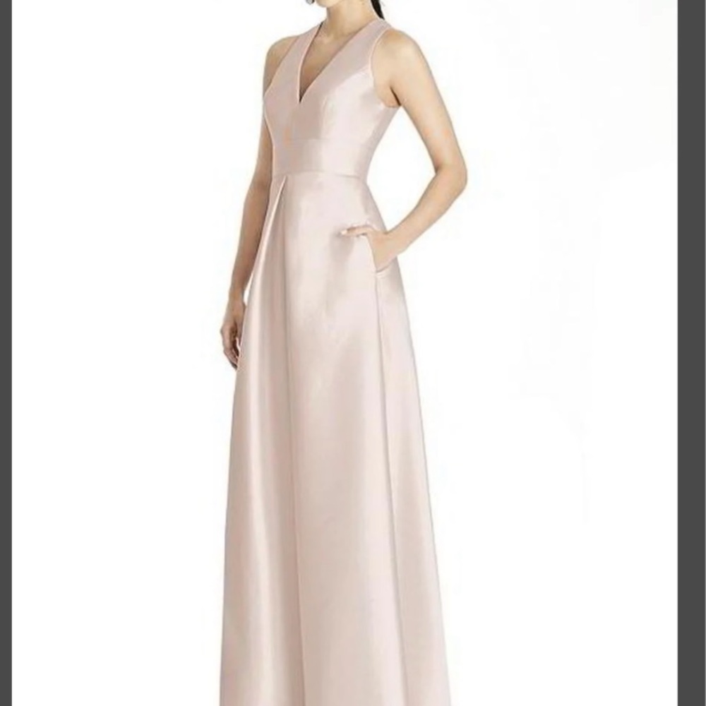 Alfred Sung D747 Champagne gown size 10
